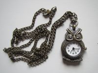 Halskette Kette mit Eulenanhänger Uhr Glitzersteine Quartz Bronze Sachsen-Anhalt - Sandersleben Vorschau