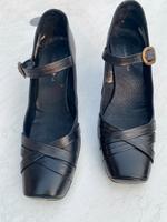 Pumps NEU ‼️ Gr. 41  Leder Schwarz Niedersachsen - Upgant-Schott Vorschau
