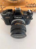 Canon AE1 Filmkamera mit zahlreichem Zubehör *Super Zustand* Saarland - Dillingen (Saar) Vorschau
