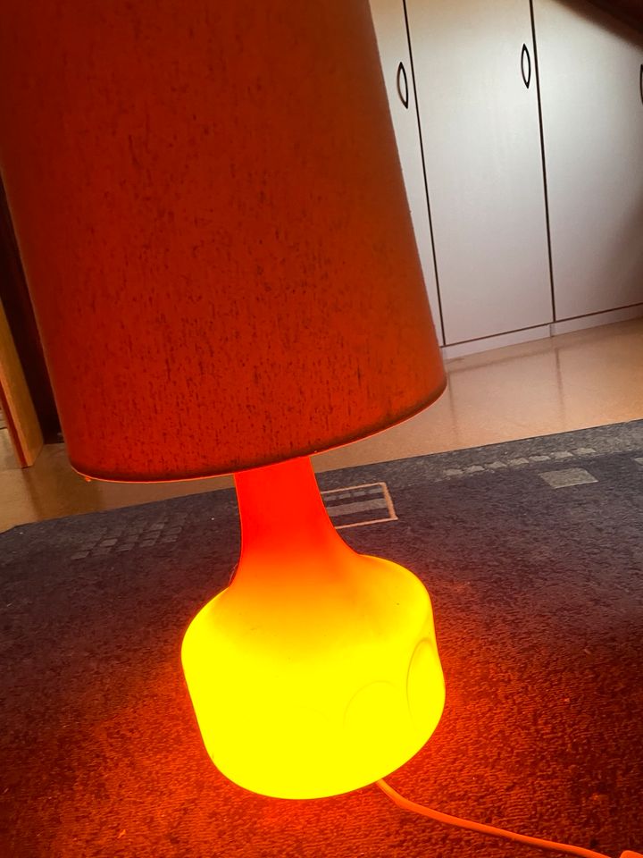 Vintage Lampe in Staufenberg