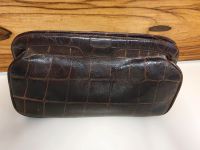 Giorgio Armani Leder Clutch Vintage Sahneschnittchen Tasche Bayern - Landshut Vorschau