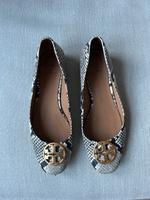 Tory Burch - Ballerina mit Absatz Größe 8/38.5 Python Style Berlin - Wilmersdorf Vorschau