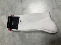 2 paar Tommy Hilfiger Socken weiß Größe 39-42 Neu Nordrhein-Westfalen - Sankt Augustin Vorschau