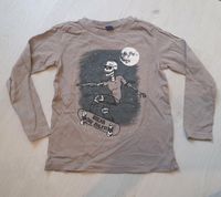 Langarmshirt Gr 110 Totenkopf Skateboard Junge Pullover Güstrow - Landkreis - Laage Vorschau