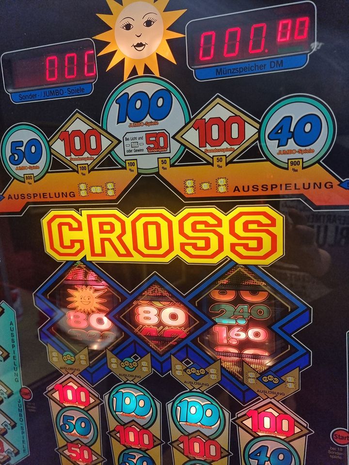 Spielautomat / Geldspielautomat Cross von Merkur €€€ in Schönaich