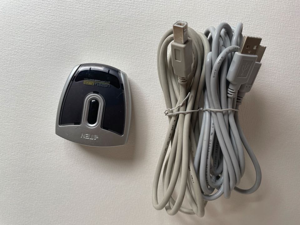 USB KVM Switch zu verschenken in Waldshut-Tiengen
