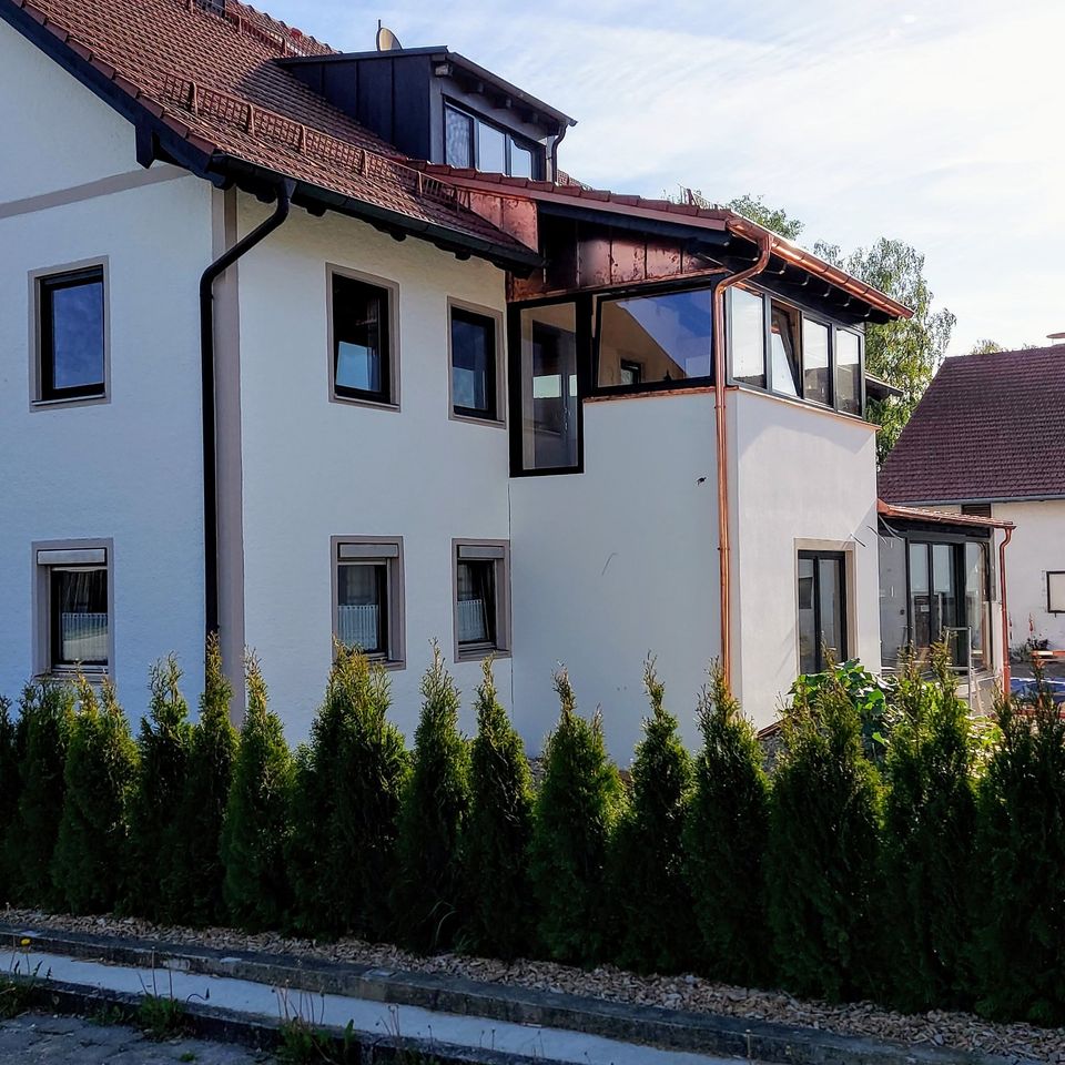 Vermiete hochwertig ausgestattete 3-Zimmerwohnung in Eching (Niederbay)