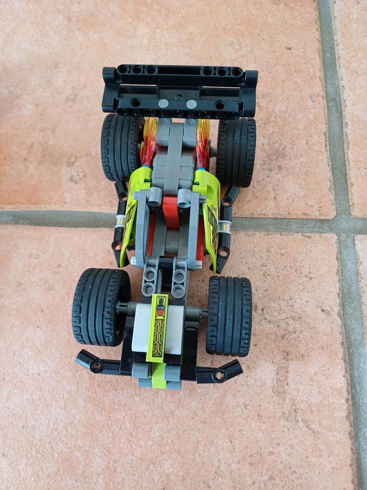 Lego 42072 Whack Fahrzeug Crash Technic in Wendelstein