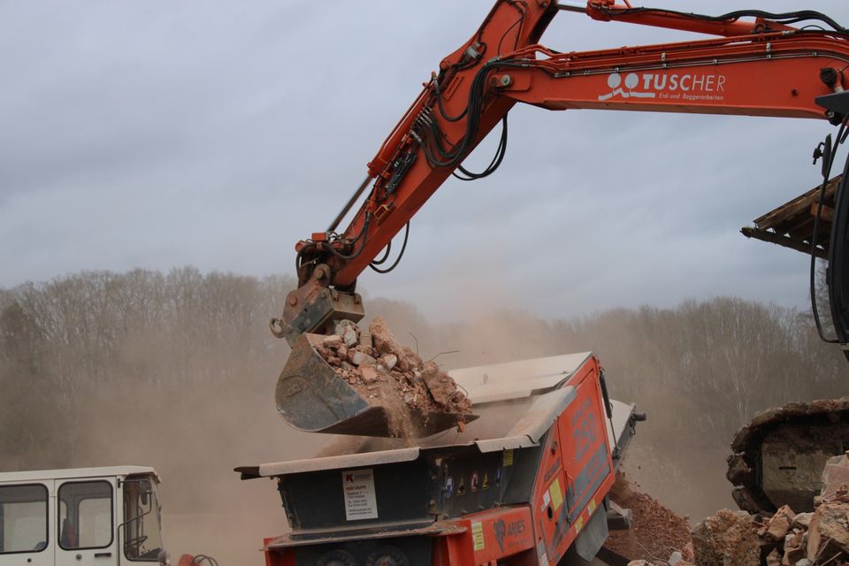 Arjes Brechanlage f. Betonbruch / Ziegelbruch / Holz schreddern in