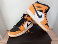 Air Jordan 1 Mid Taxi (GS) EU 38, US 5.5 Bremen - Oberneuland Vorschau
