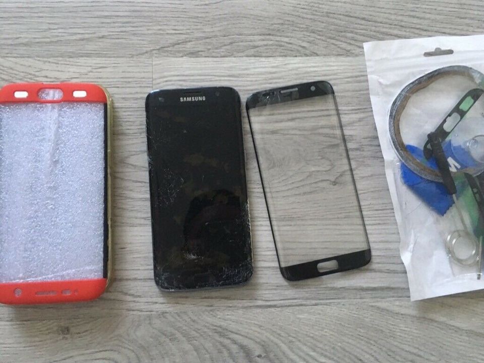 Samsung Galaxy s7 Edge - defekt in Calw