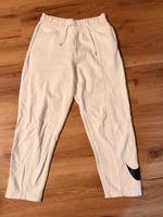 Nike Jogginghose in weiß Größe S Bremen - Blumenthal Vorschau