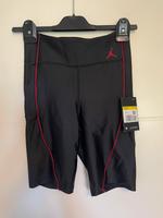 Original Nike Jordan Laufhose kurz Damen Gr. S Radlerhose Gym Nordrhein-Westfalen - Gladbeck Vorschau