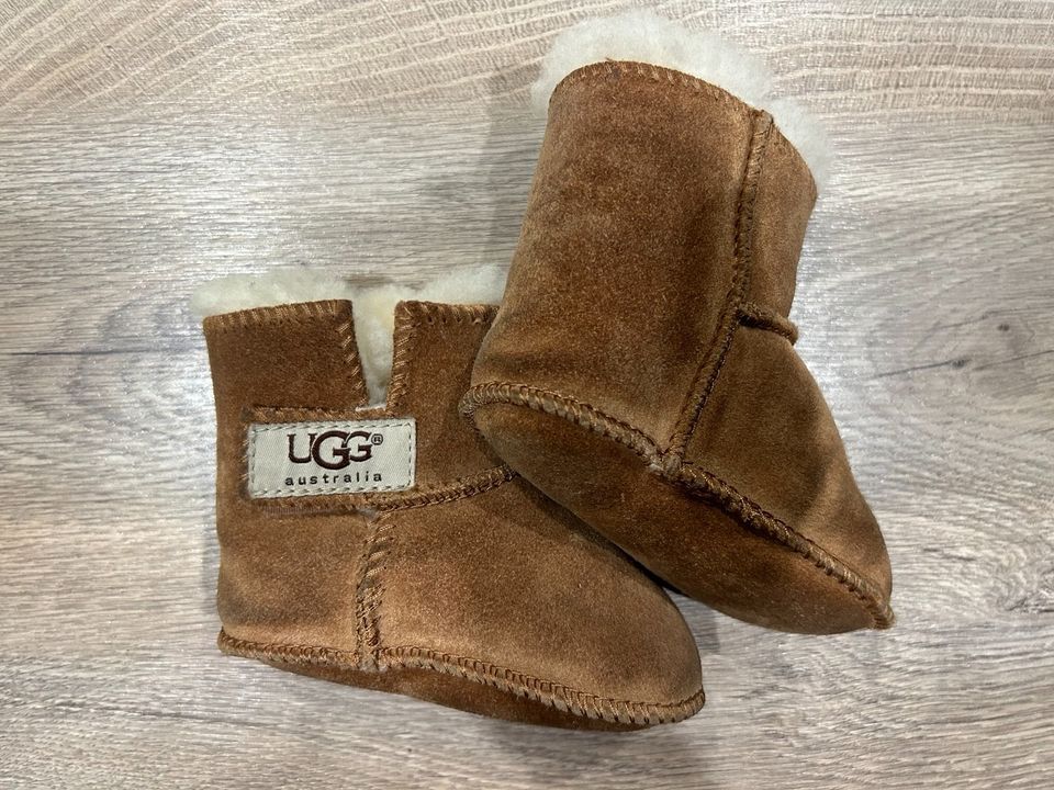 UGG Krabbelschuhe in Burgdorf