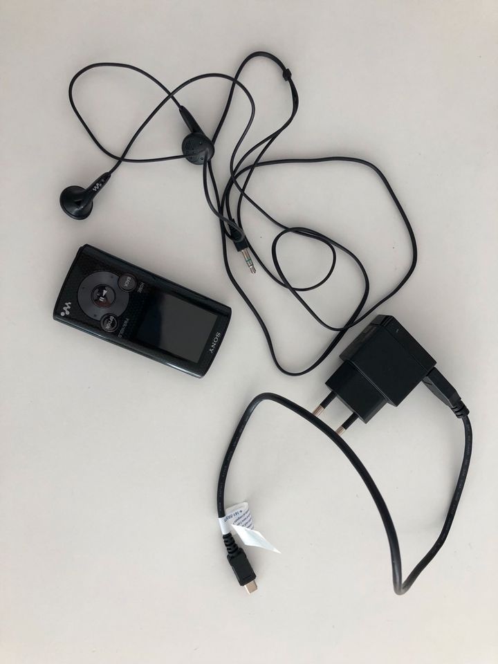 Sony Walkman MP3-Player in Leinfelden-Echterdingen