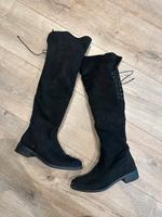 Schwarze Overknee Stiefel ohne Absatz Kr. München - Planegg Vorschau
