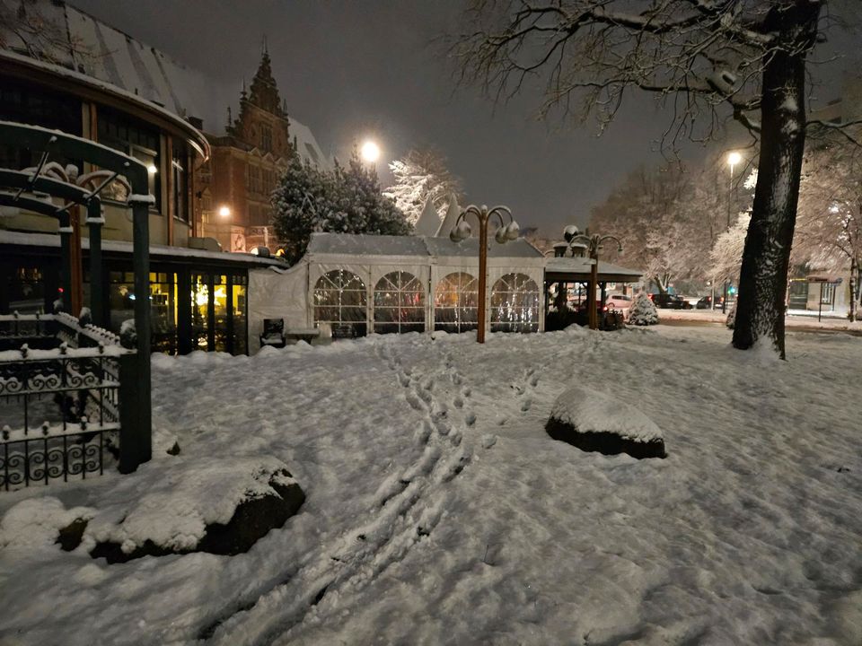 Gräfe Zelt & Partyzubehörverleih Bierzeltgarnituren Stehtisch in Oldenburg