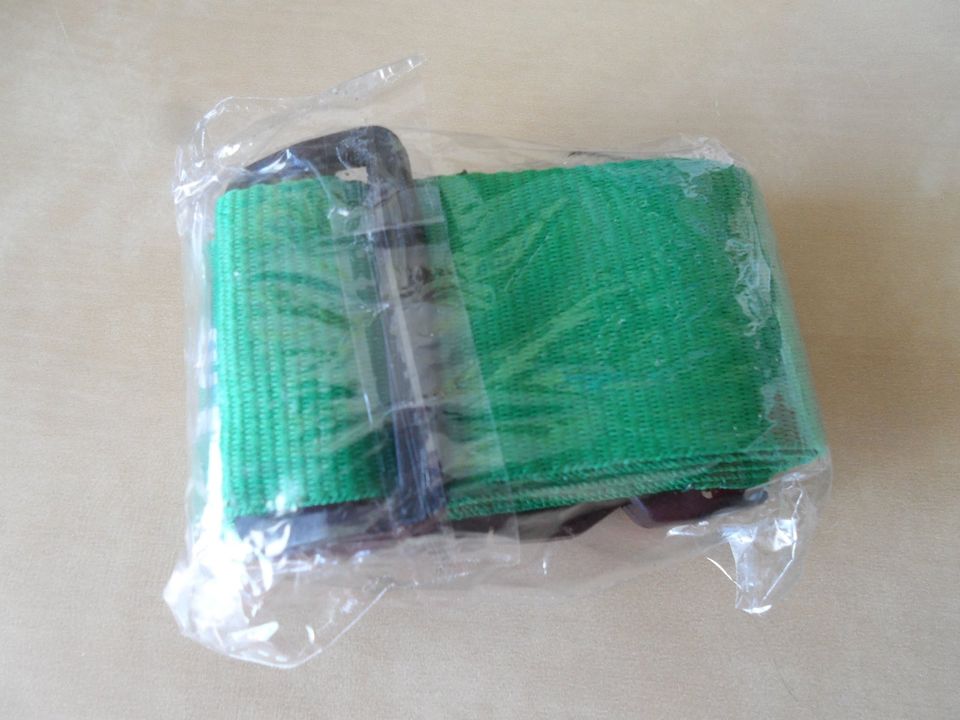 Neu, Kofferband, Koffergurt, grün mit Werbung, 5 cm breit,1,65 m in Rostock  - Dierkow | eBay Kleinanzeigen ist jetzt Kleinanzeigen