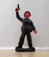 NVA Soldat schießt in die Luft Spielfigur Militaria Dresden - Löbtau-Süd Vorschau