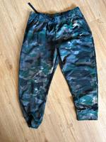 Nike Damen Jogginghose Größe L Neuwertig Hessen - Großenlüder Vorschau