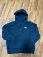 Tommy Hilfiger Hoodie dunkelblau Navy Gr. M Pullover Sachsen - Coswig Vorschau