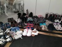 Kinder Schuhe  in der schuh Größe 23-29 VB Nordrhein-Westfalen - Gelsenkirchen Vorschau