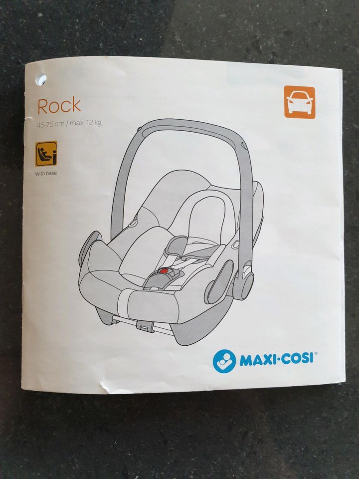 Maxi Cosi mit Neugeboreneneinsatz und Basisstation in Eurasburg b. Friedberg