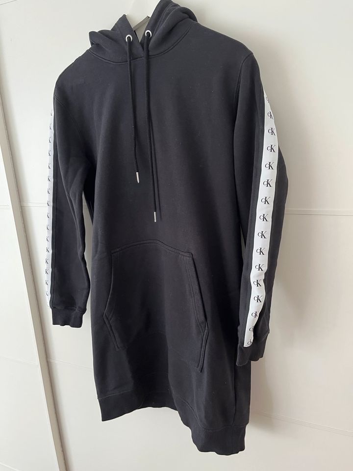 Calvin Klein Hoodie Kleid Langer Pullover in Ludwigsfelde