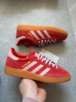 Adidas Handball Spezial Sneaker Gr. 36 2/3 NEU rot Nordrhein-Westfalen - Herzogenrath Vorschau