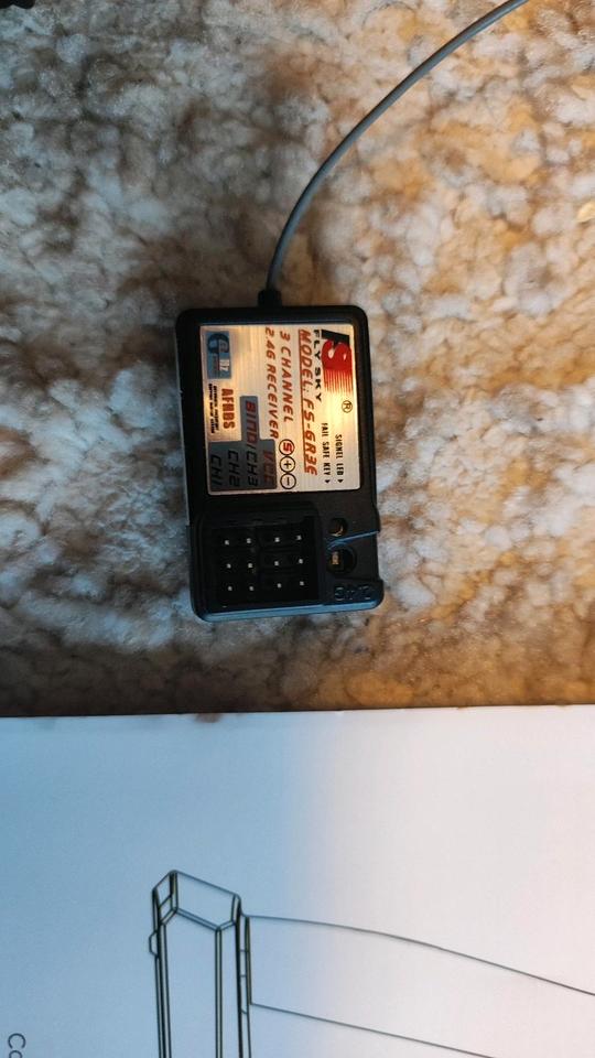 Flysky FS-GT3C 2.4 GHz 3CH Fernbedienung LCD für RC Auto Boot in Müllheim