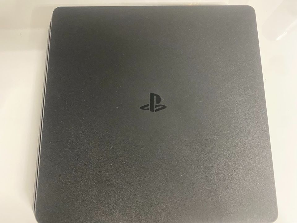 Ps4 Slim Schwarz in Sindelfingen