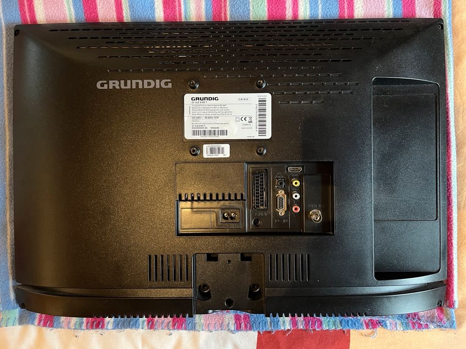 Grundig 22 VLE 6105 T (22 Zoll - schwarz) ❗️❗️❗️ in Schlüchtern