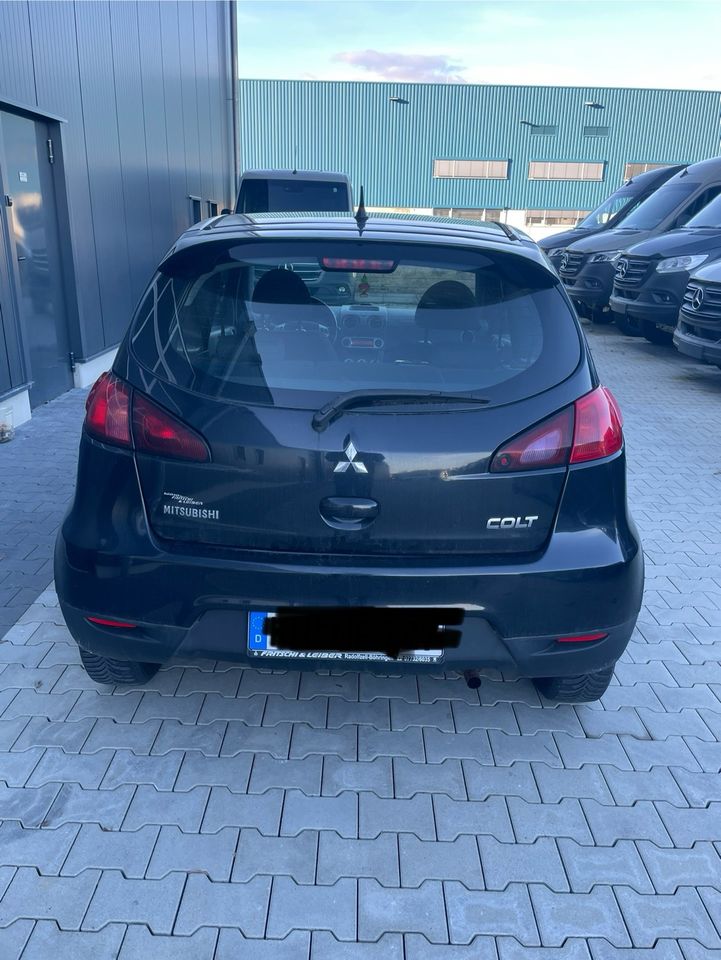 Mitsubishi Colt in Rielasingen-Worblingen