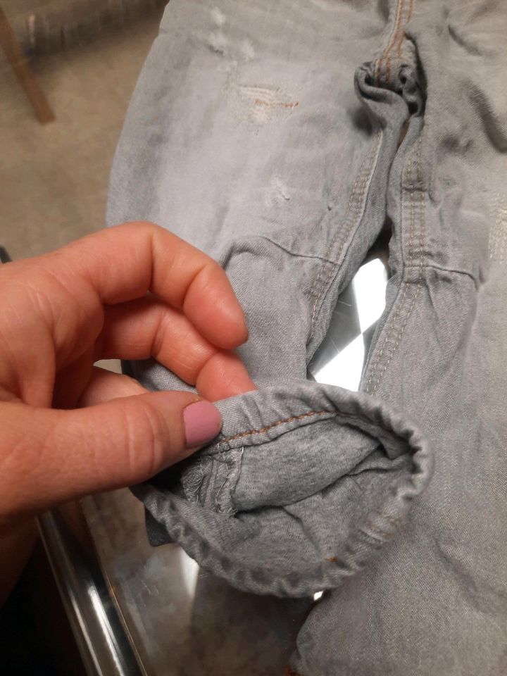 Baby Jeans Gr. 86 Zara grau gefüttert in Blaichach