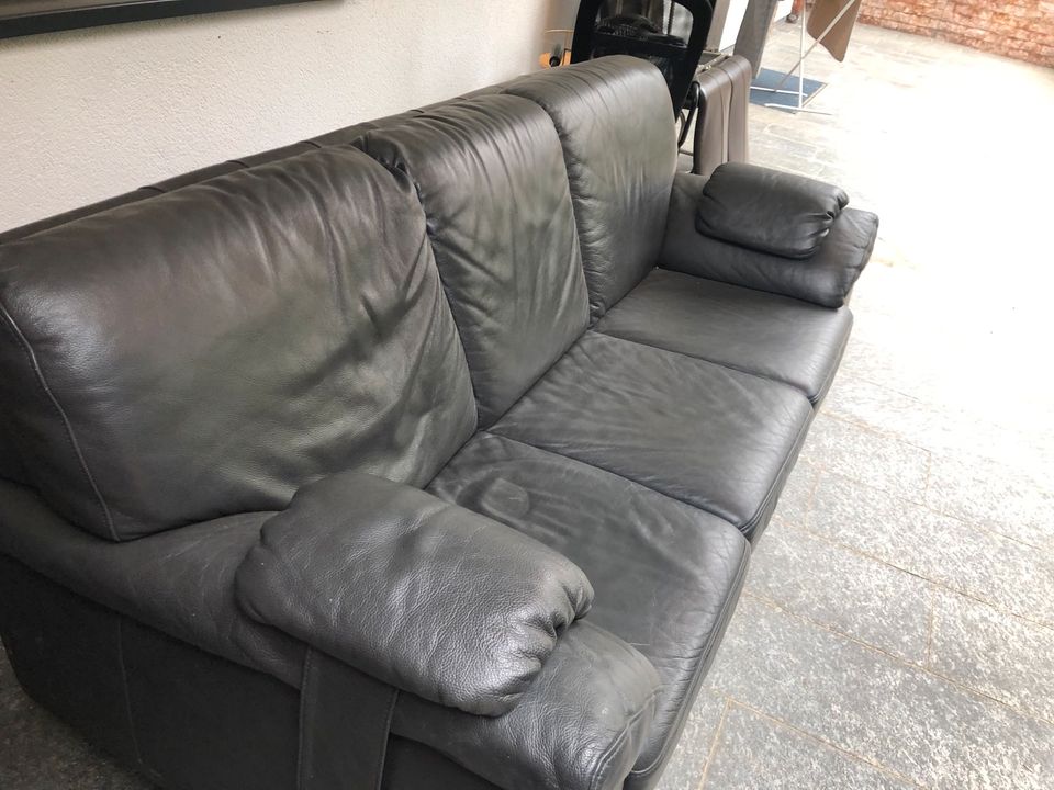 EchtLeder Sofa Himola in Frankfurt am Main