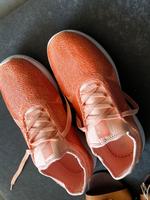 Lachsfarbene Juvia Sneaker/ Neu: 120€ Hessen - Bensheim Vorschau