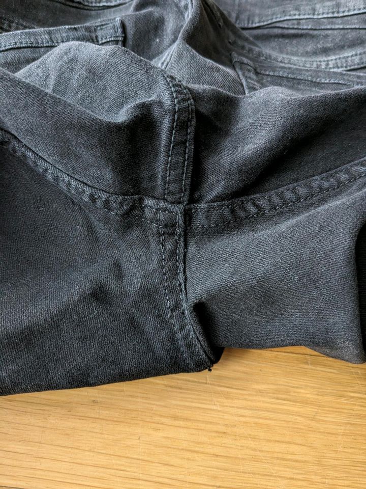 Jeans Anthrazit 40 Bio Cotton distressed look Waschung Hose slim in Berlin