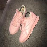 TOP ❣️Sneaker von REEBOK Größe 39 Leder Nordrhein-Westfalen - Hattingen Vorschau
