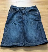 Tommy Hilfiger  Damen Jeans Rock / Gr. S / 36 / dunkelblau Niedersachsen - Wildeshausen Vorschau