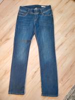 Cross Jeans W31 L32 straight leg mid-waist neuwertig Hessen - Kassel Vorschau