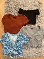 4 Crop T-Shirts  XS Nordrhein-Westfalen - Troisdorf Vorschau