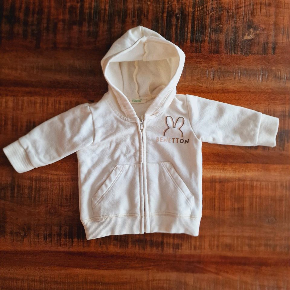 Benetton Gr. 56 Cardigan Jacke Babykleidung in Braunschweig