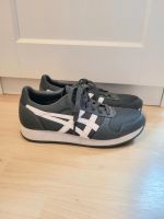 Asics Sneaker Turnschuhe grau weiß 37 NEU Niedersachsen - Achim Vorschau