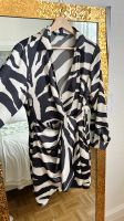 Zara Zebra Kleid Satain Frankfurt am Main - Sachsenhausen Vorschau