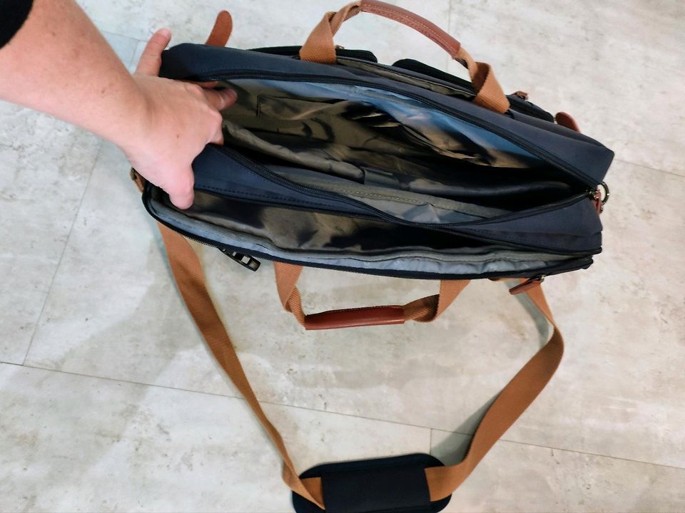 Laptop-Tasche in Schlüchtern