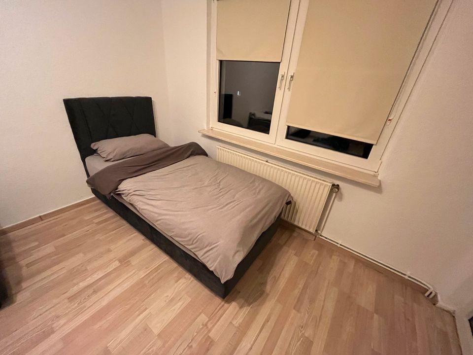 Zimmer Bett Wohnung Monteurzimmer in Bochum
