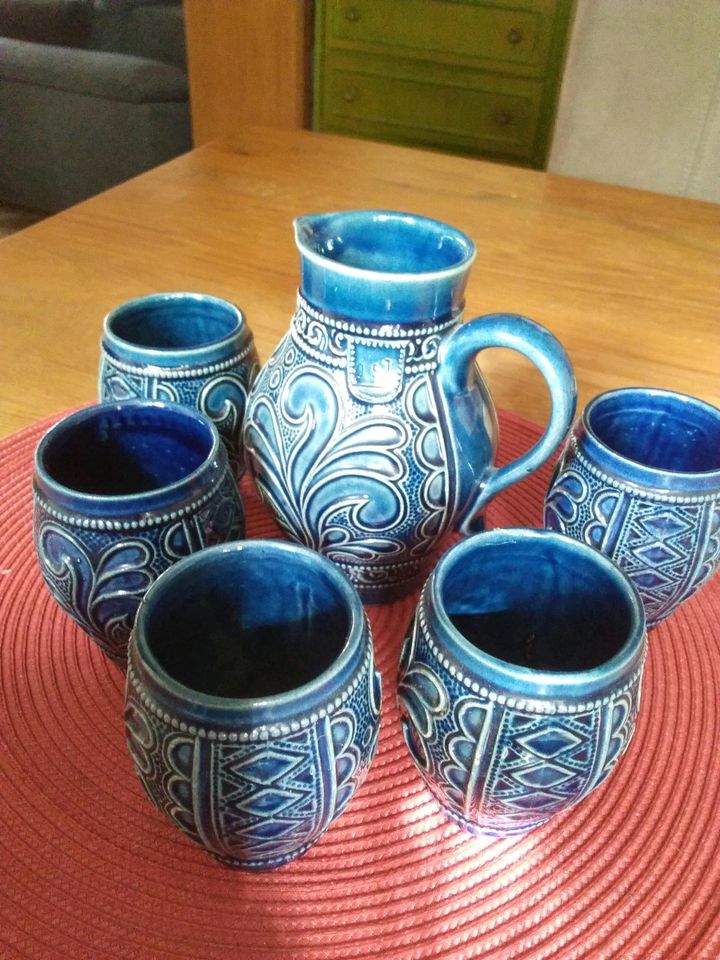 Weinkrug mit Becher, Porzellan, Marzi & Remy, 6 Teile, Vintage in Achern