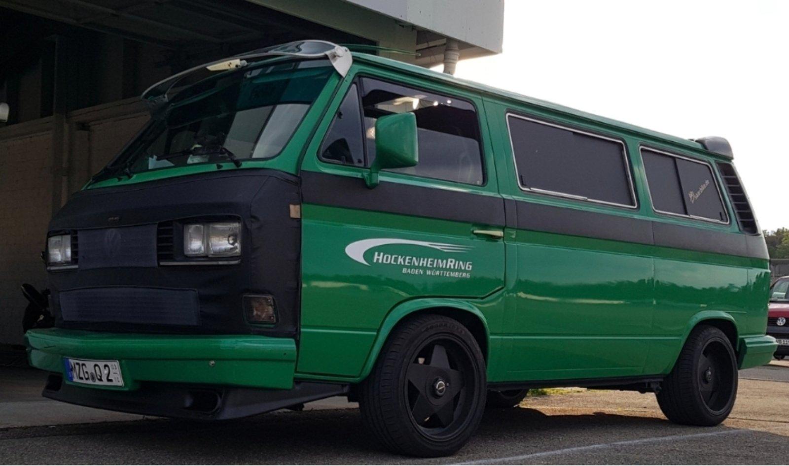 Abbildung des Autos T3 Bus 2,1 L MV Wasserbo…