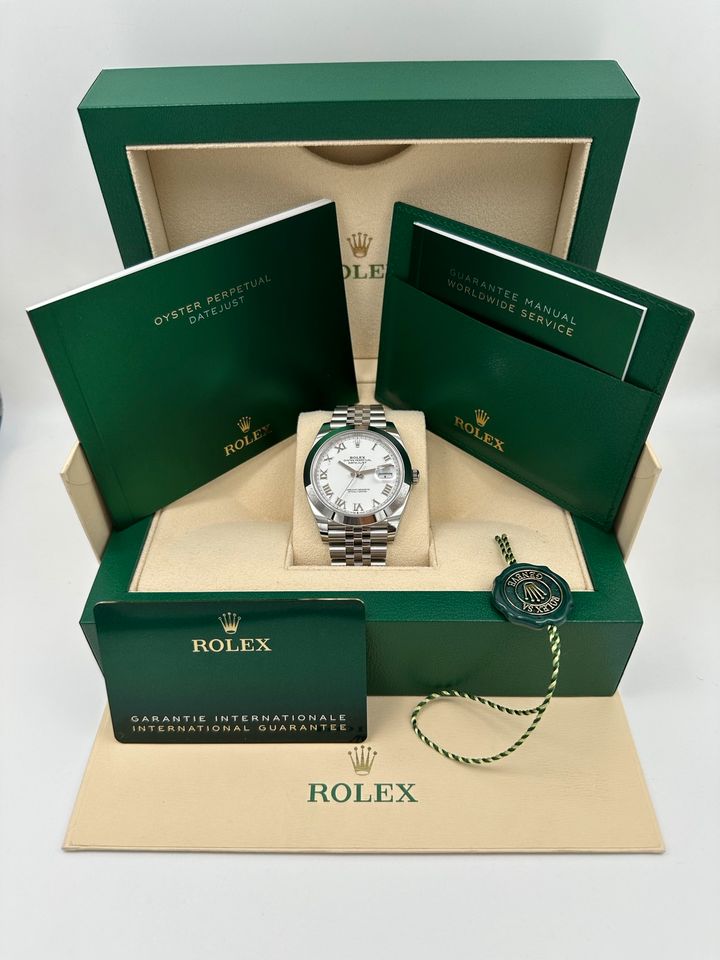 Rolex Datejust 41 Ref. 126300 weiß römisch 2023 NEU in Düsseldorf