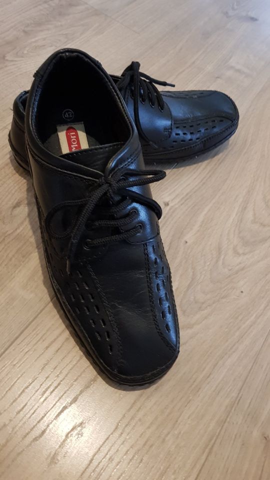 Lederschuhe für Männer,Gr.42 in Glückstadt